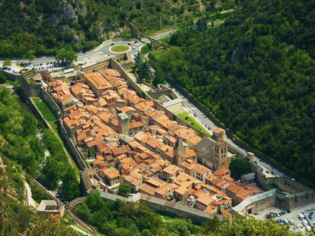 Maison Les Ramparts Villefranche-de-Conflent Zewnętrze zdjęcie